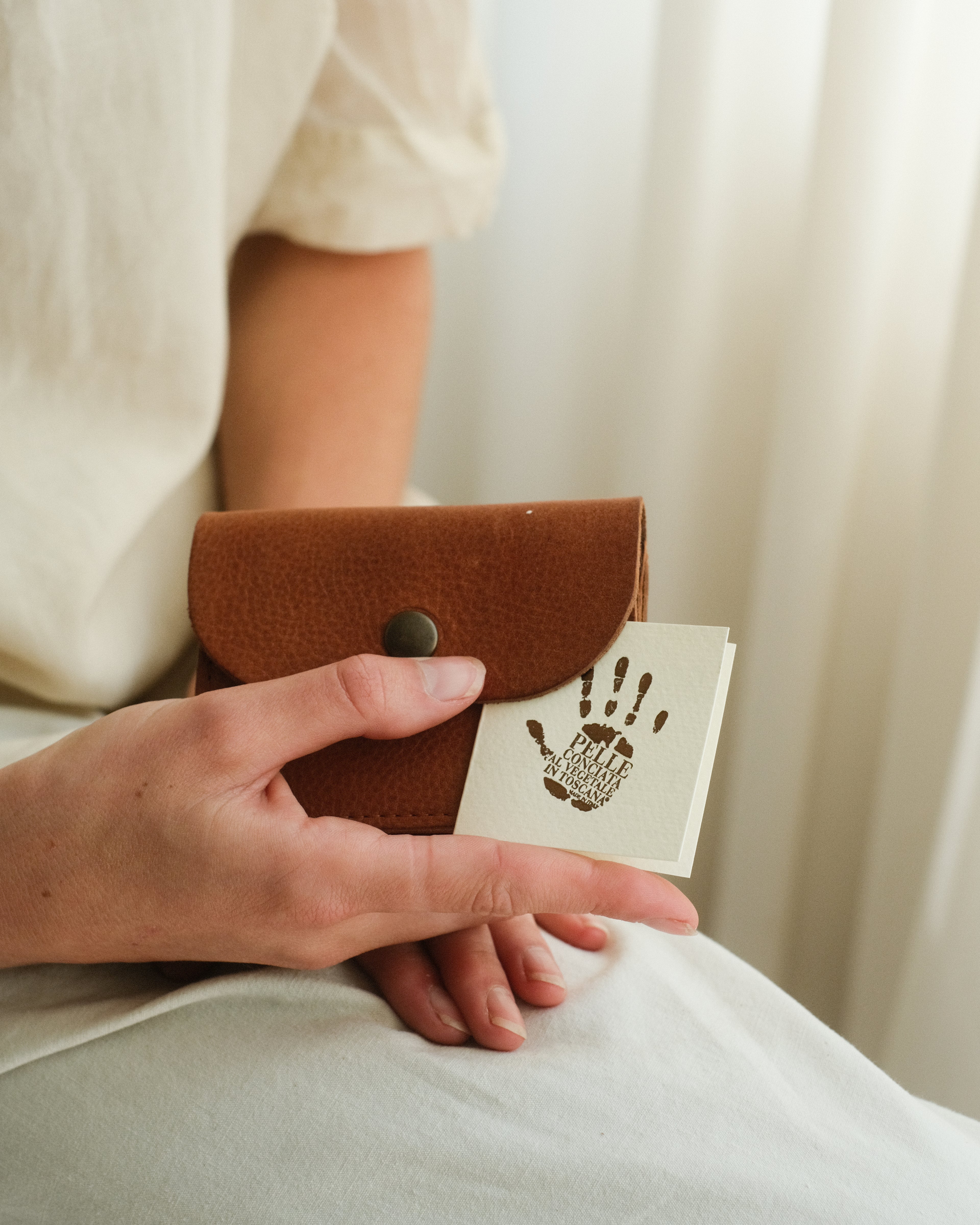 LUNA wallet - brown