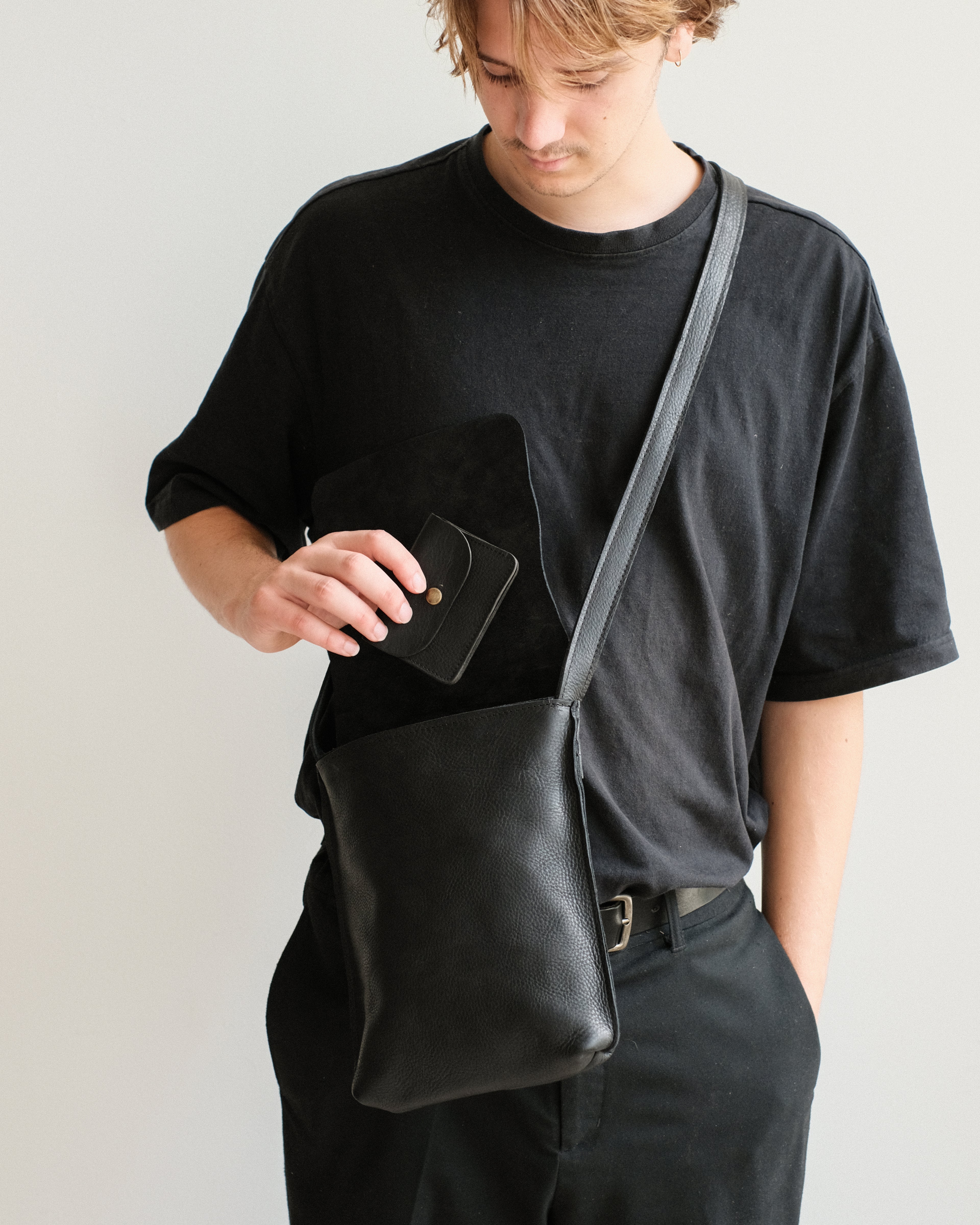 LUNA wallet - black