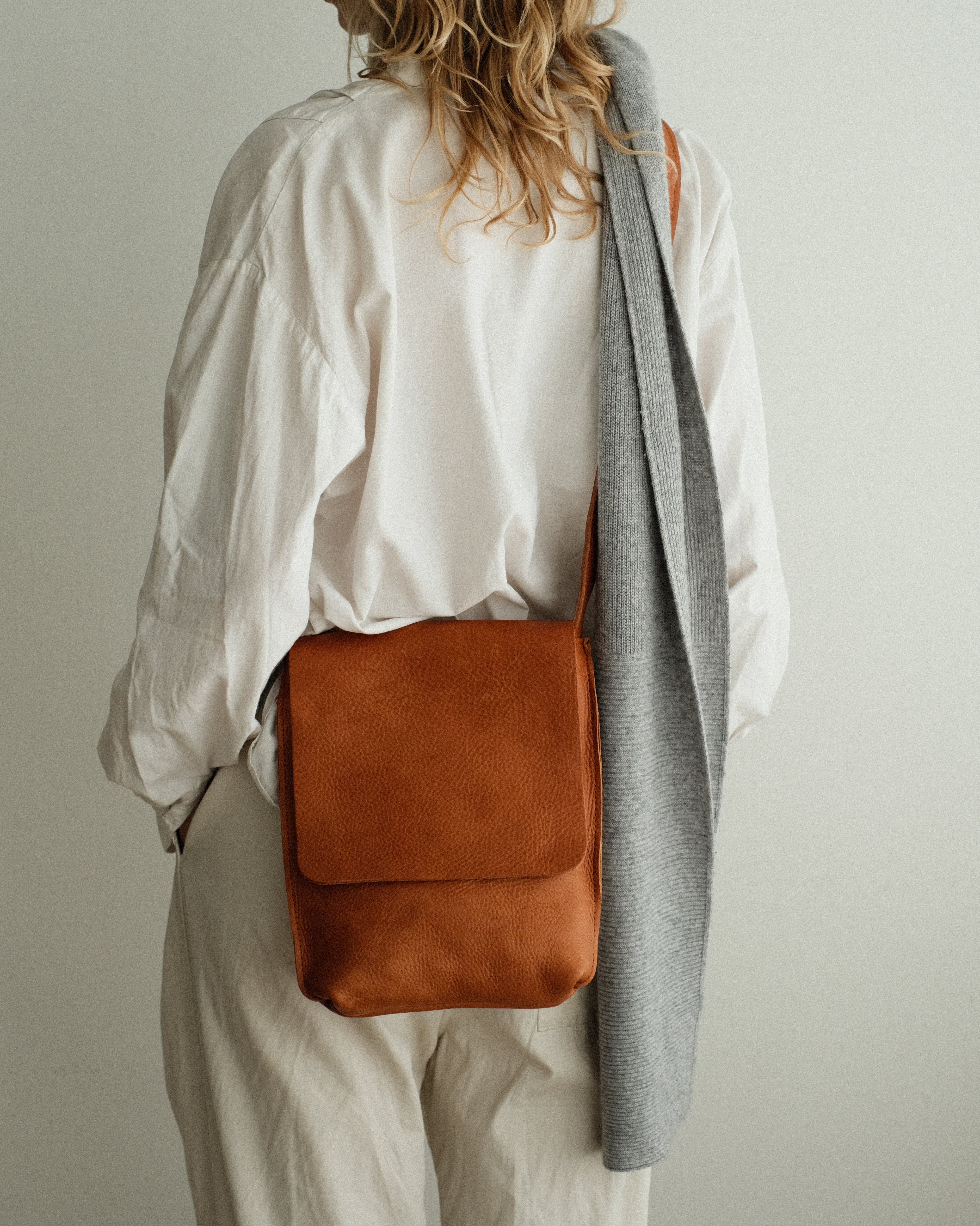 RUN - brown
