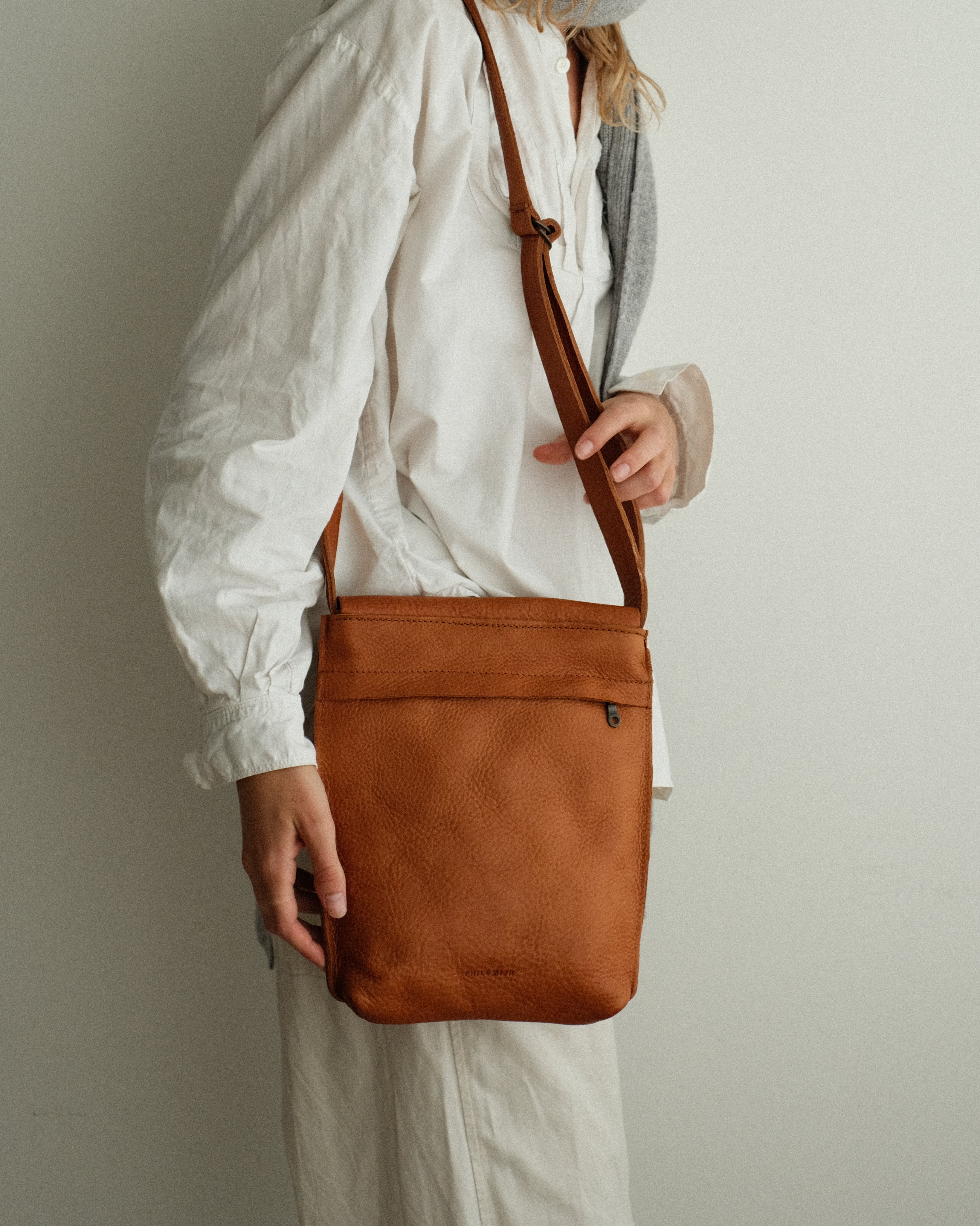 RUN - brown