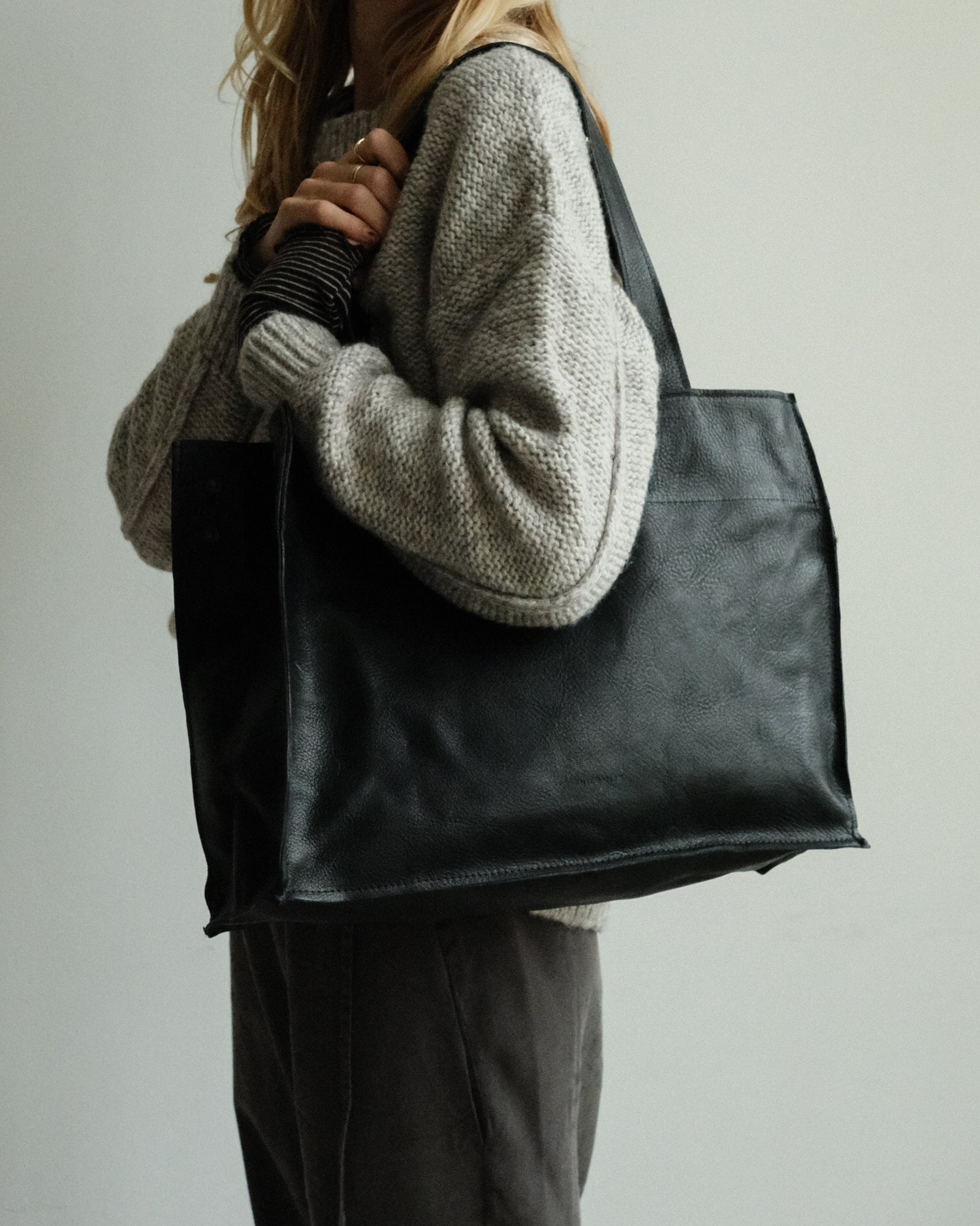 SHOPPER small - black