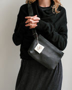 WAISTBAG- schwarz