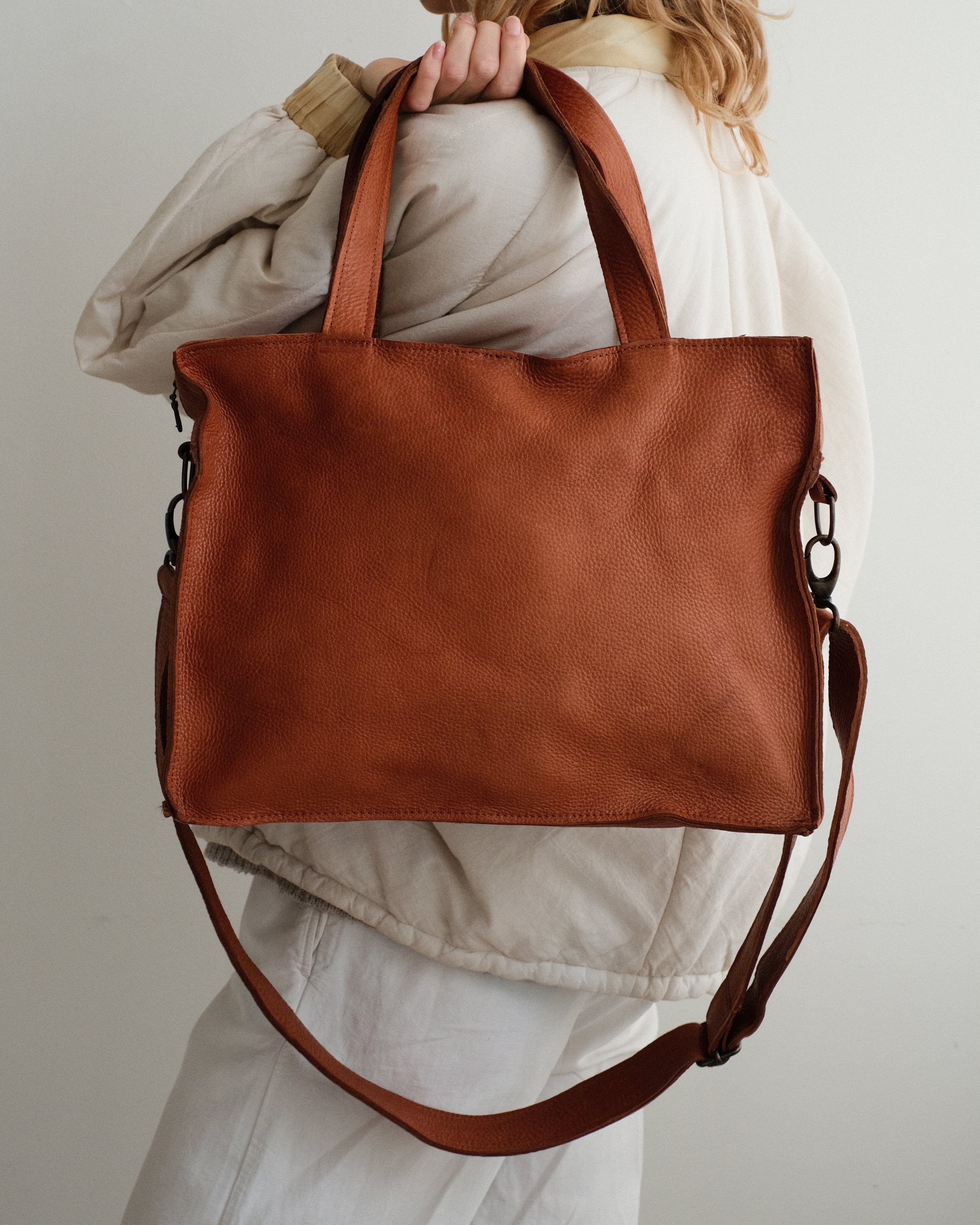 TRAVEL small - marrone
