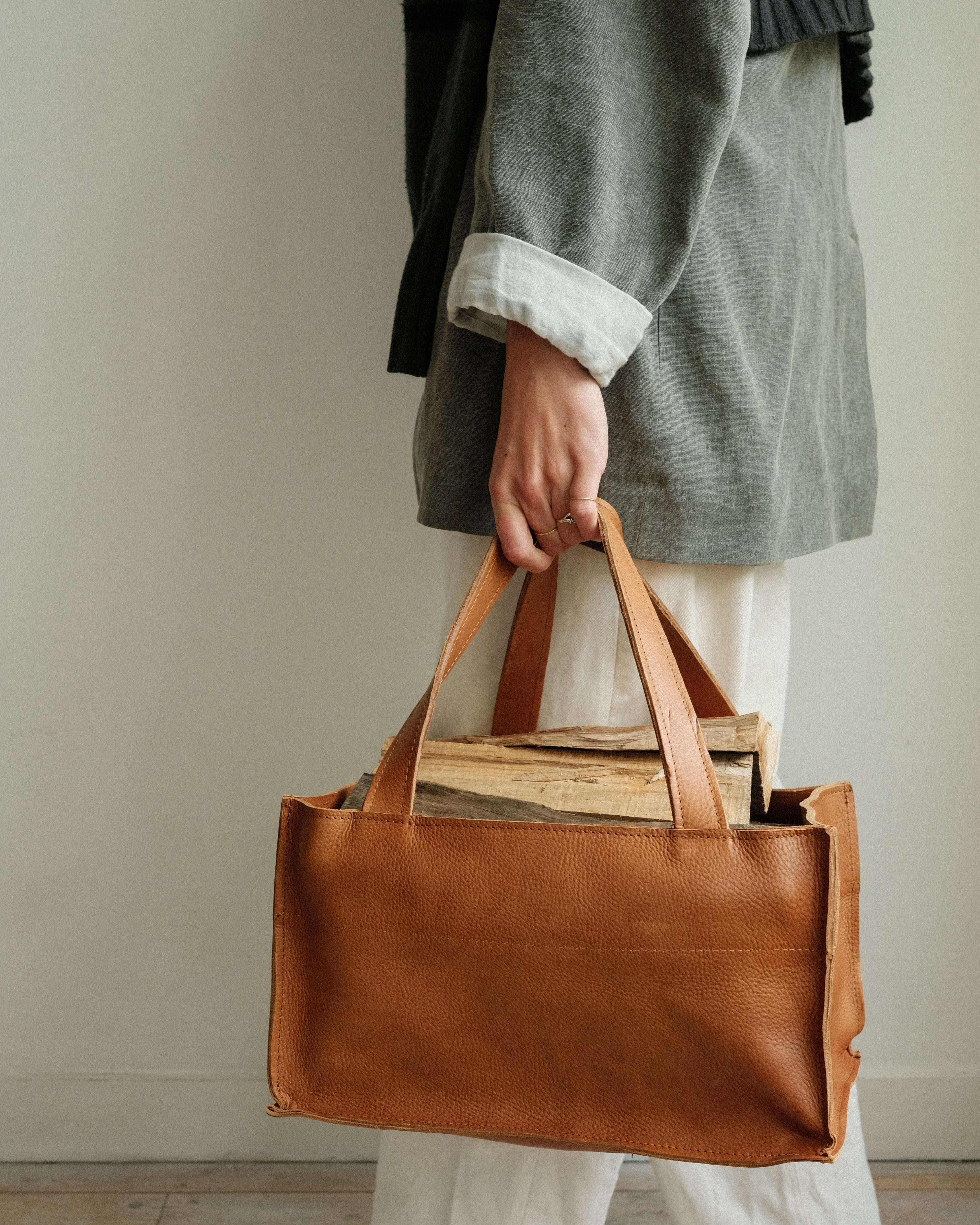 WOOD BASKET small - brown
