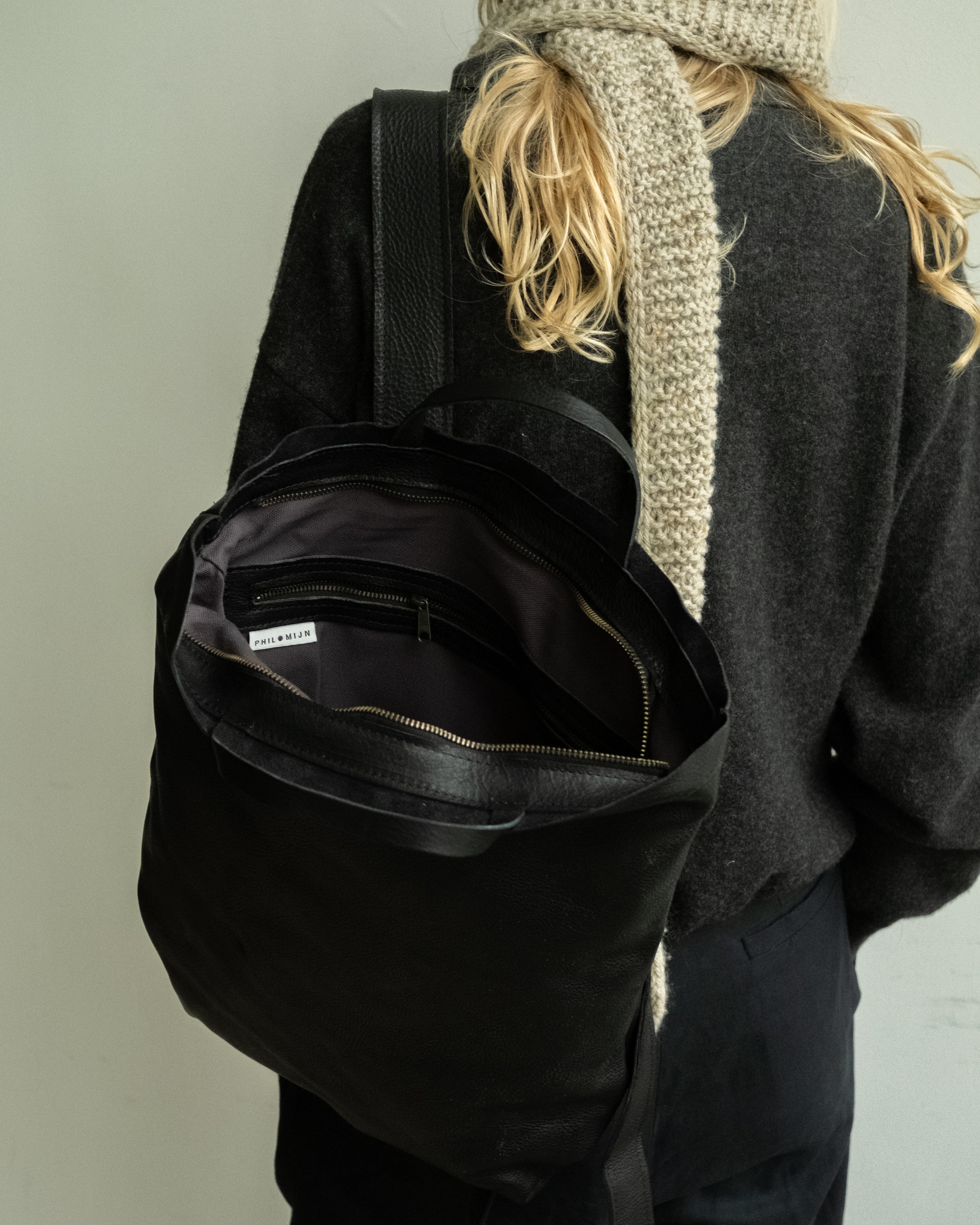 BACKPACK - black