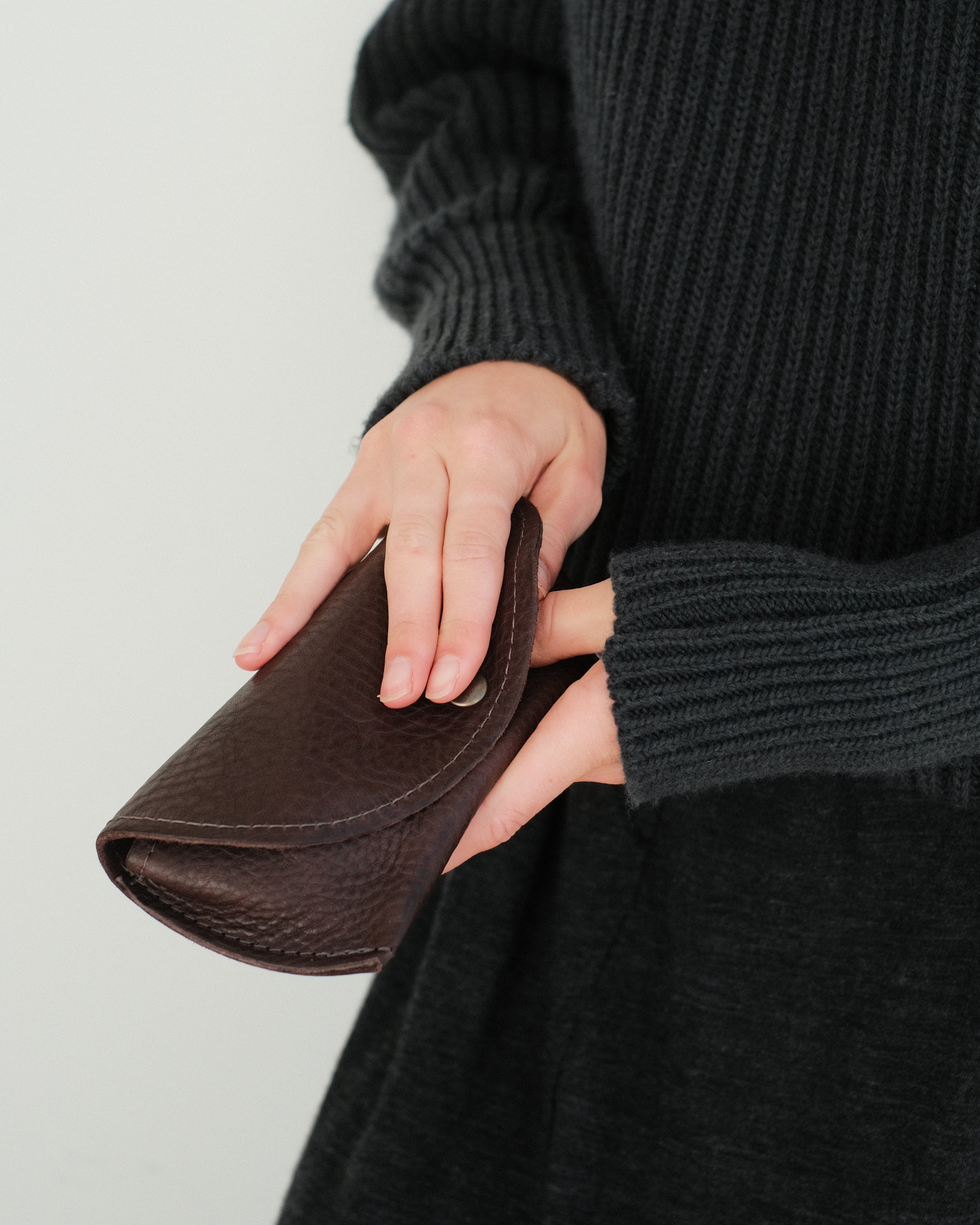 LOU glasses case - caffé